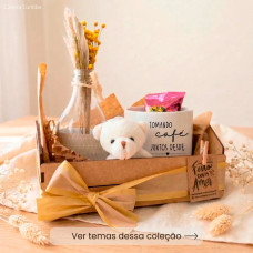 Kit Namoro Caixotinho MDF com Caneca Personalizada, Ursinho e Mimos