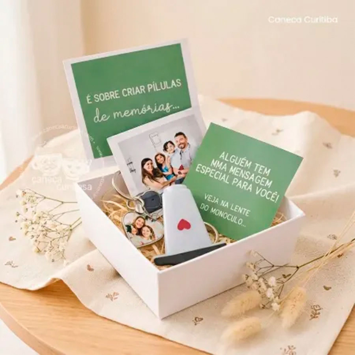 Chaveiro Monóculo Personalizado com Foto e Caixinha